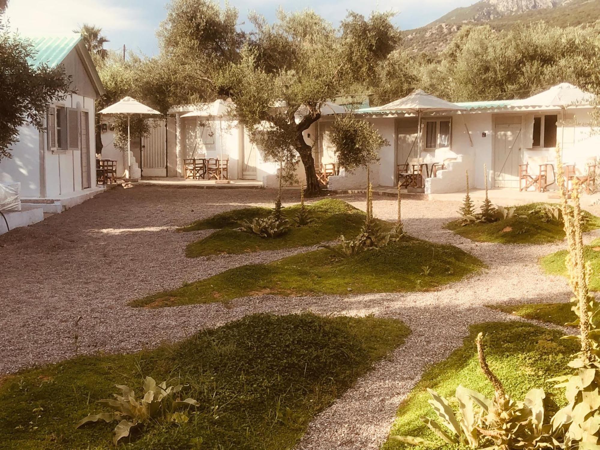 Barreira Beachfront 6 *